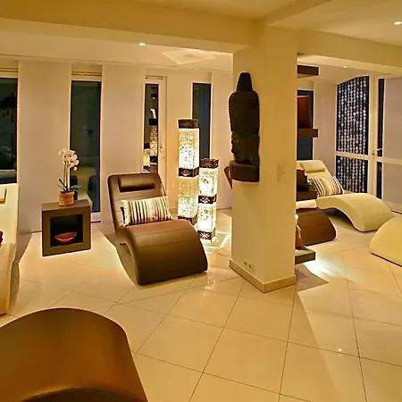 & Waldecker Hof Hotel